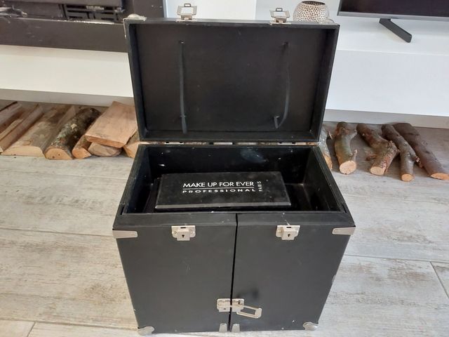 Maletín de maquillaje profesional