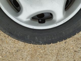 Llantas con tapacubos 14 pulgadas