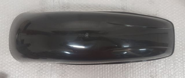 GUARDABARROS TRASERO NEGRO PARA MOTO DE ENDURO