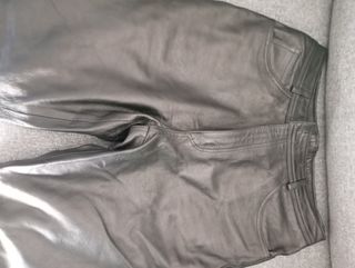 Pantalón cuero hombre