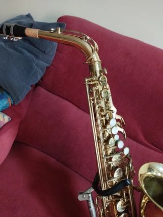 Saxofón alto Júpiter