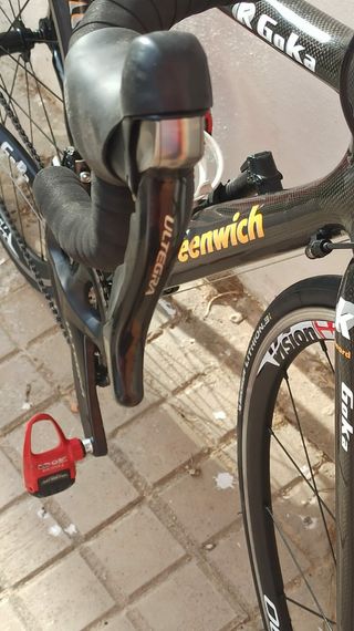 Bicicleta carretera carbono GOKA