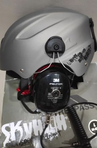 Cascos paramotor nuevos. Peltor optime 3