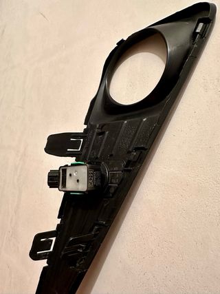 Rejilla antiniebla Toyota CH-R