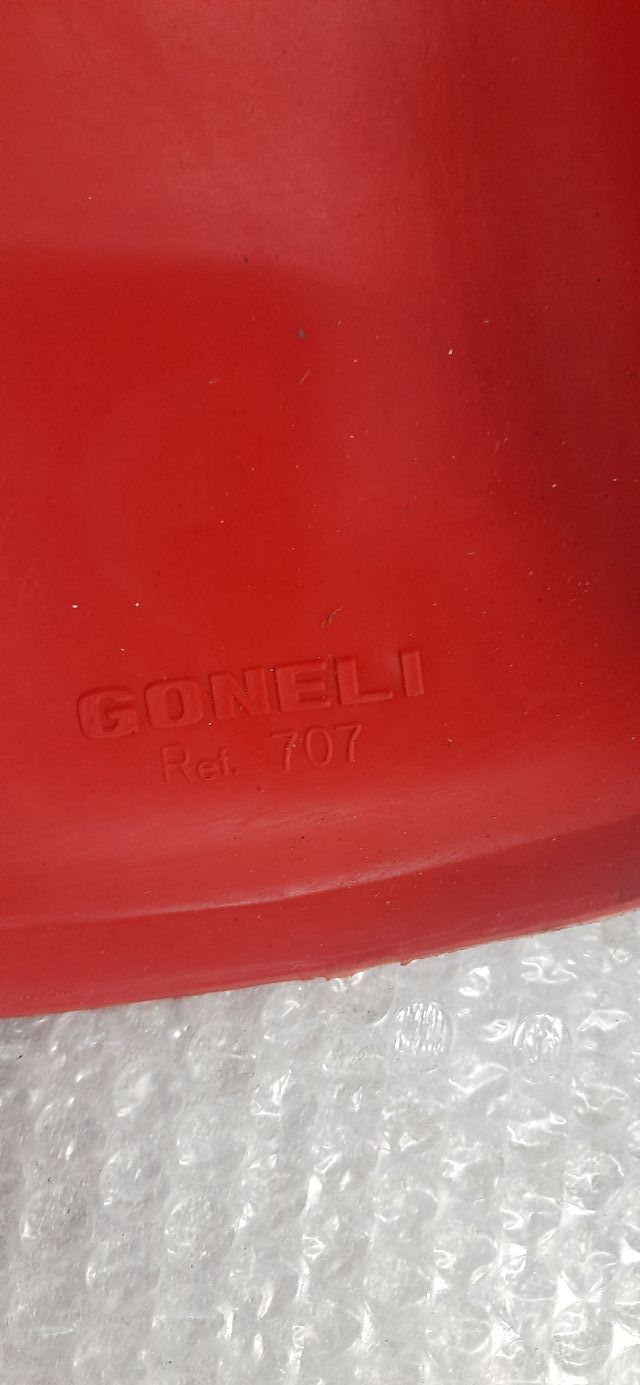 GUARDABARROS TRASERO ROJO GONELI