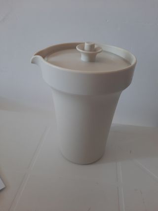 Contenirore con tappo tupperware 