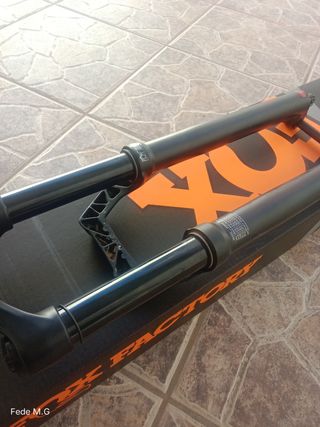 Marzocchi bomber Z2 140 qr 15x110