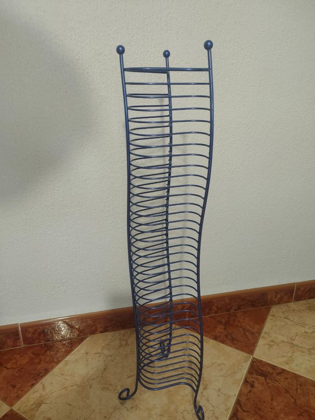 Estantería CD Metálico Diseño Forja.