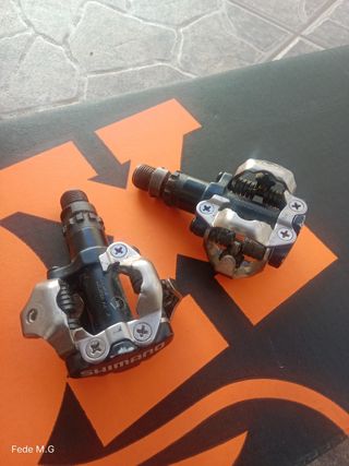 Pedales Shimano PD-M520.