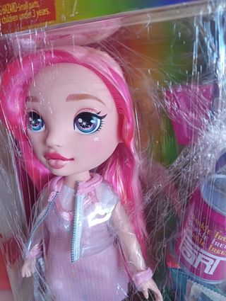 Muñeca Rainbow High