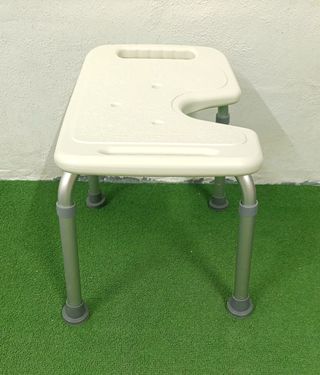 Taburete baño, hasta 100kg, Mobiclinic