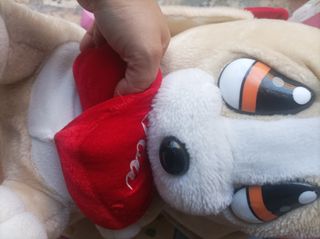 Peluche de perrito amoroso y cariñoso