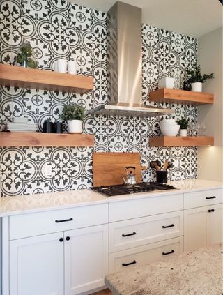 Mueble de cocina de madera a pedido