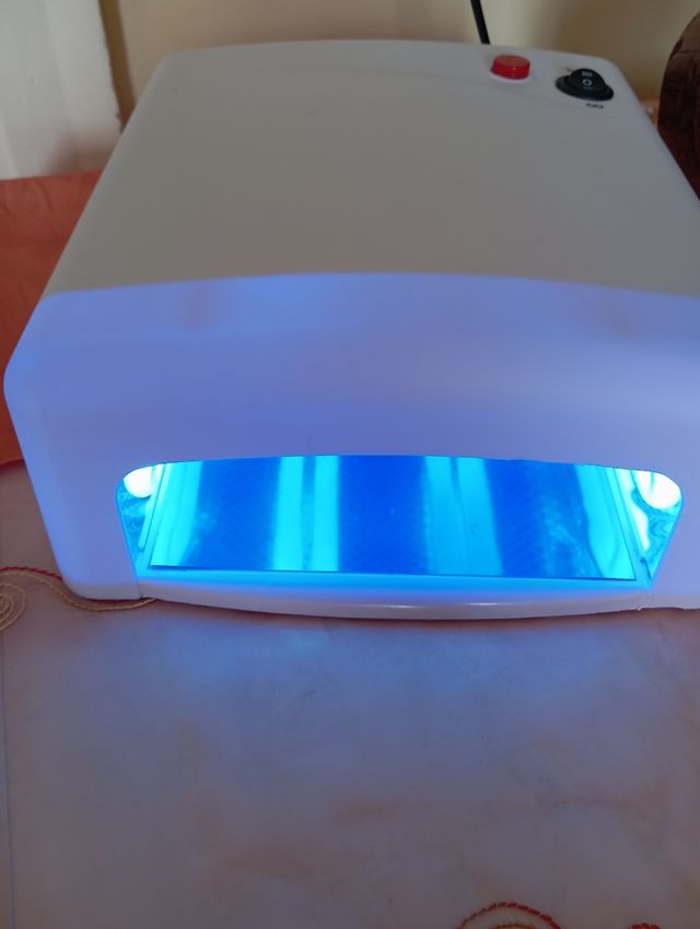 Lampada UV per unghie