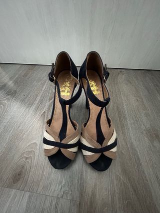 Zapatos de tacón azul marino Xti nº36