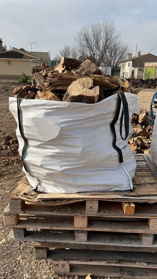 Leña yecla para barbacoas y estufas