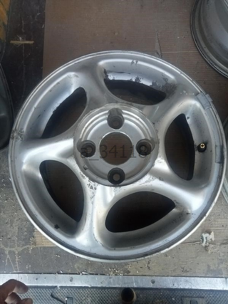 Llanta 15 pulgadas Hyundai Coupe II (RD) ( a_34118