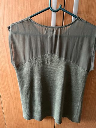 Camiseta verde militar