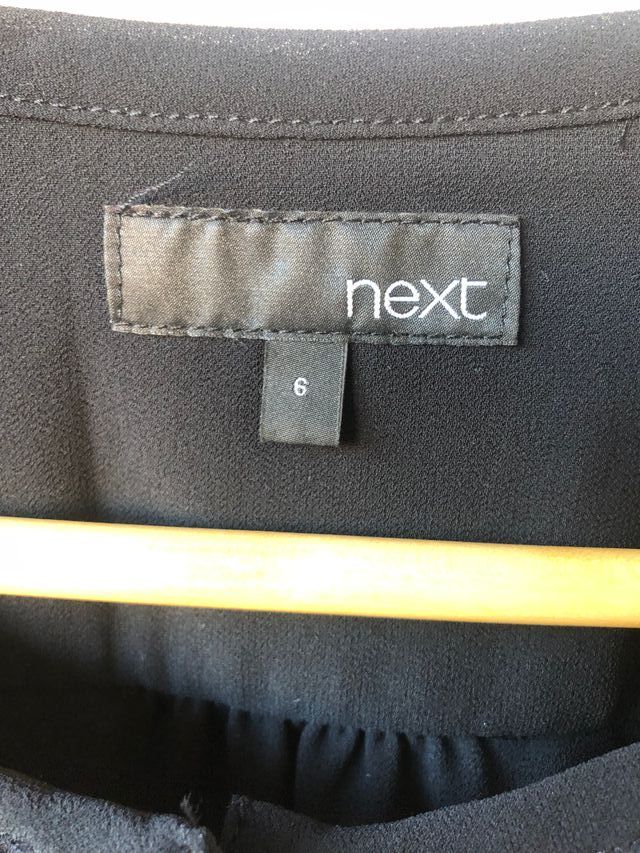 Vestido de oficina ajustado de dos tonos