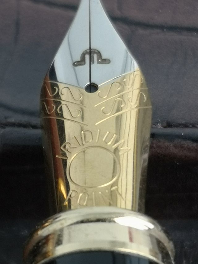 Pluma estilográfica Maurice Lacroix