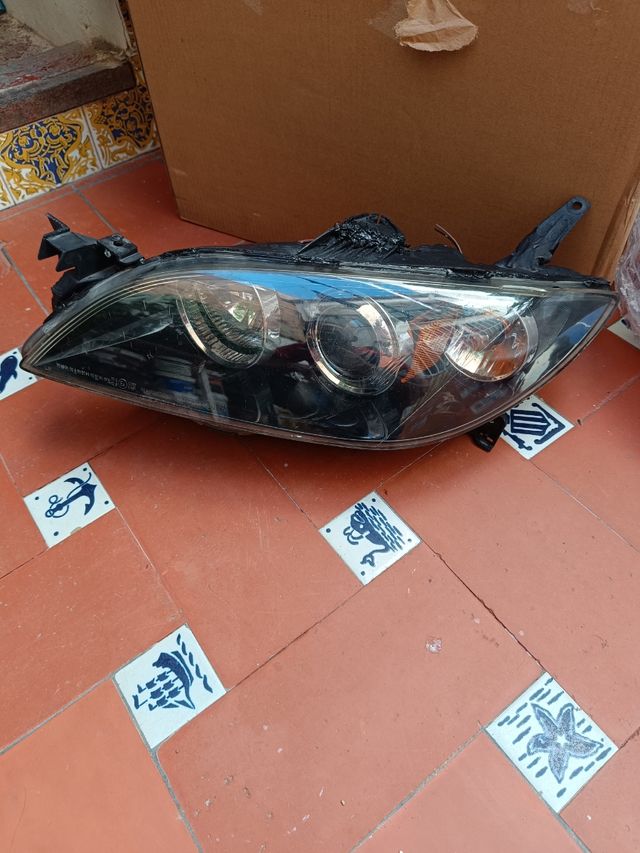 Faro Mazda 3(ver fotos y descripción)