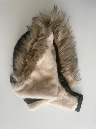 Anorak verde stradivarius