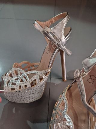 Zapatos tacón 