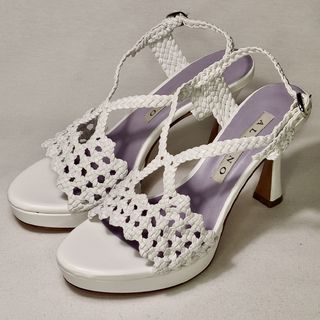 Sandalia trenzada n°40