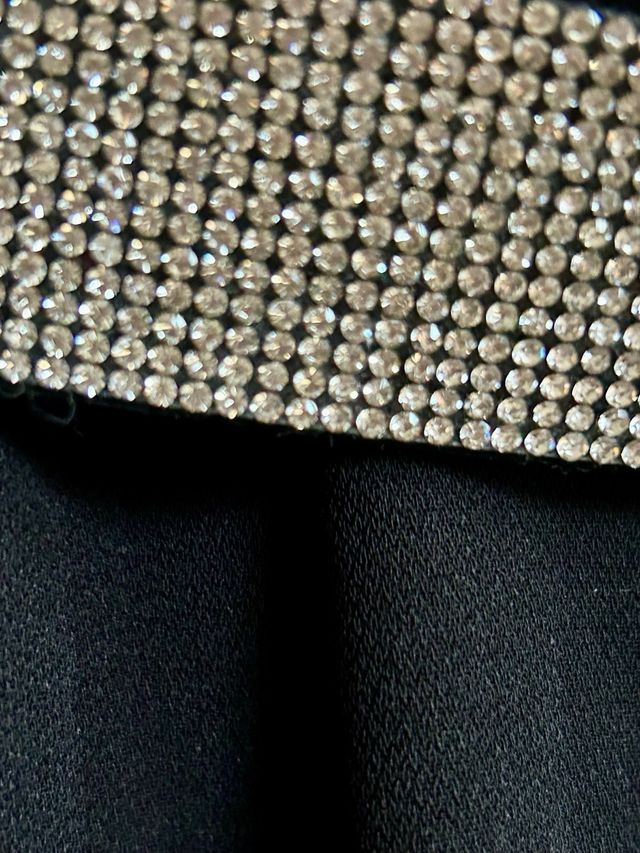 Mono y cinturón talla S.