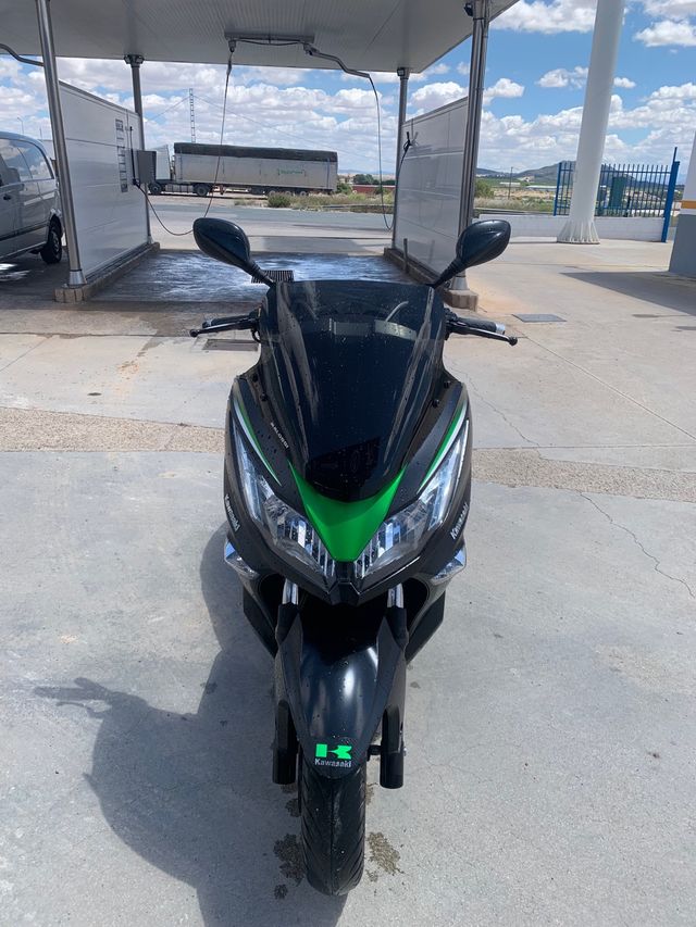 Kawasaki j300 abs