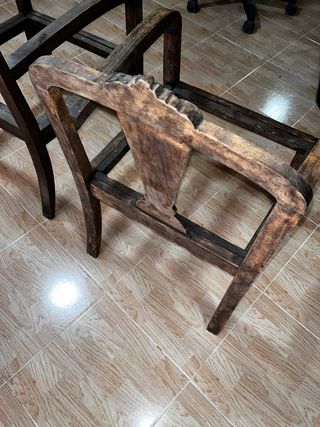 Dos Sillas antiguas para restaurar