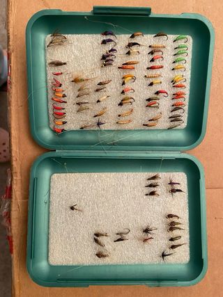 Camole artificiali per pesca,complete di scatola.