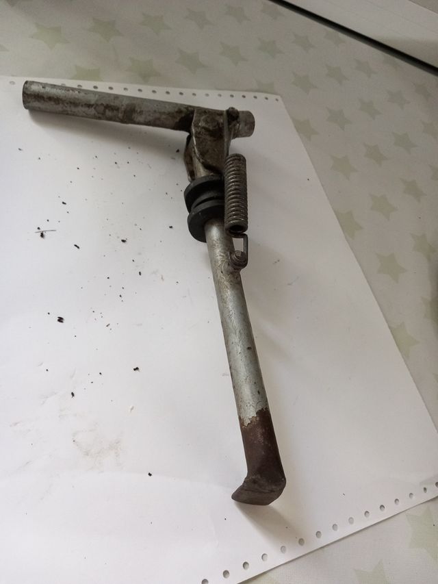 Caballete  lateral 26 cm