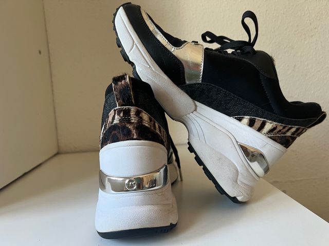 zapatilla michael kors animal print talla 38