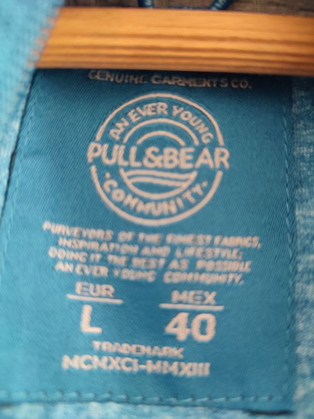 Chaqueta deportiva PULL & BEAR azul