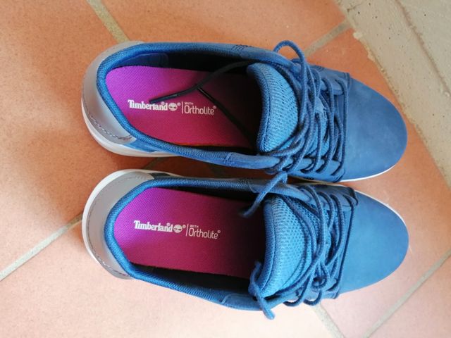 Scarpe sportive da donna Timberland.