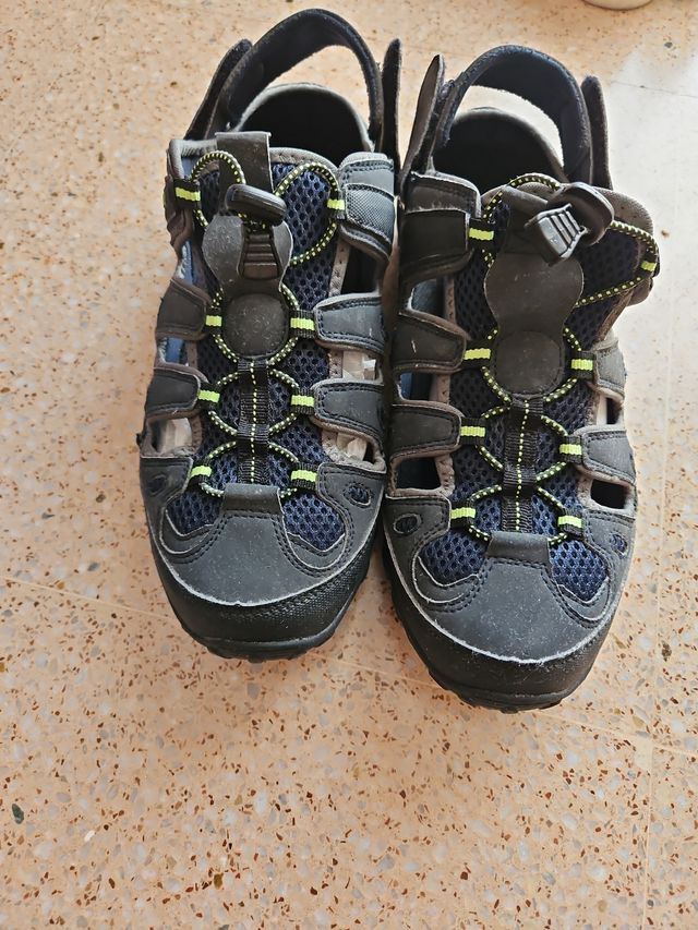 Sandalia trekking 44