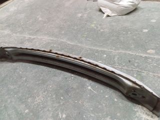 Travesaño delantero Toyota Celica
