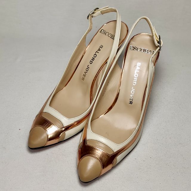 Zapato salón destalonado