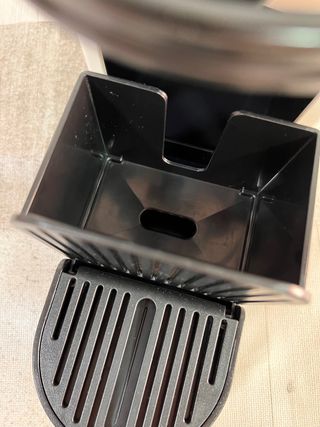 Cafetera Nespresso inissia