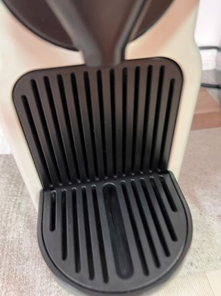 Cafetera Nespresso inissia