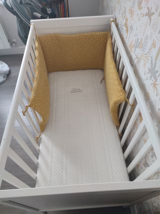 Cuna Ikea + colchon