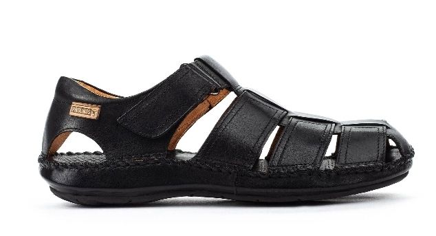 Pikolinos negro 06J-5433. Número 40.