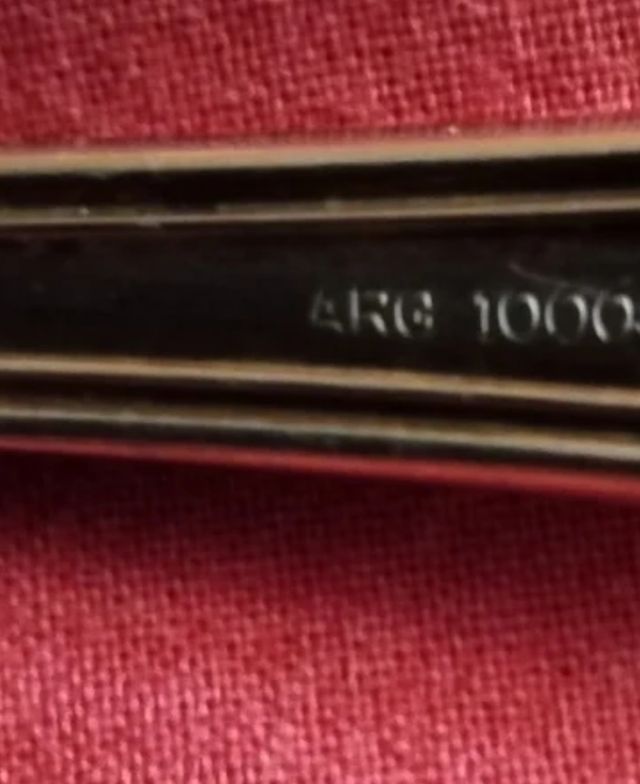 Coltello scagliatore per formaggi duri e grana