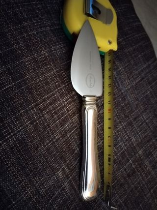 Coltello scagliatore per formaggi duri e grana