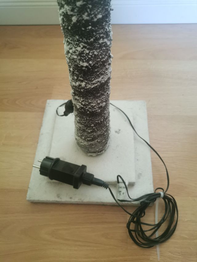 Árbol Navidad con luz precio no negociable 