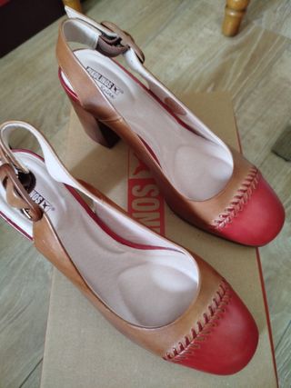 Zapatos Pikolinos talla 37