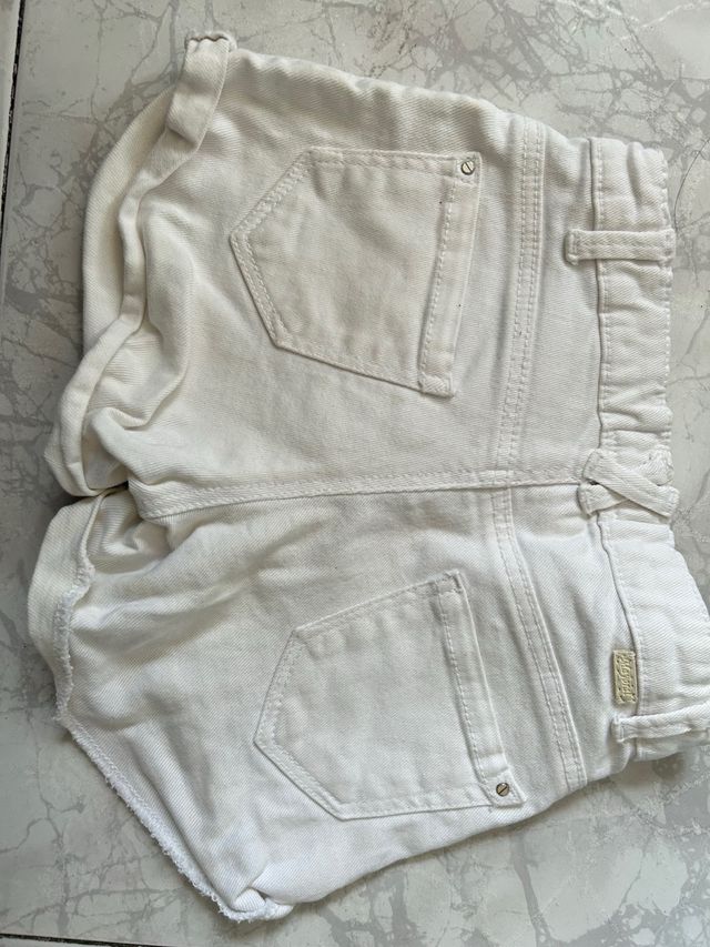 Vaquero corto blanco niña