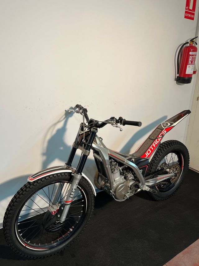 Jotagas 300 **NUEVA A ESTRENAR**