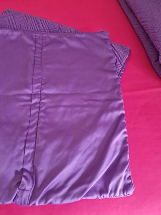 Colcha cama de 135cm y 2 cojines de 45x45cm